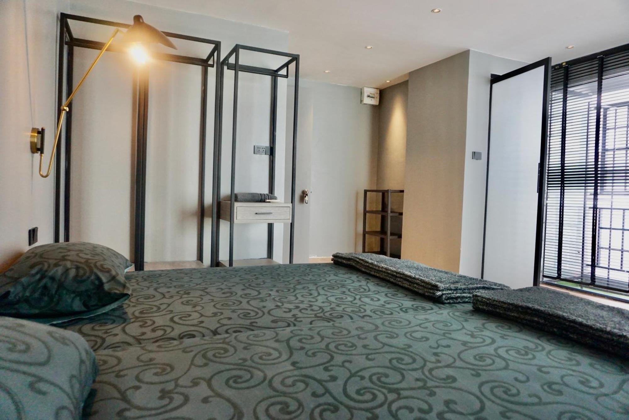 Hip And Funky Apartment Silom Soi 3, With Rooftop View Banguecoque Exterior foto